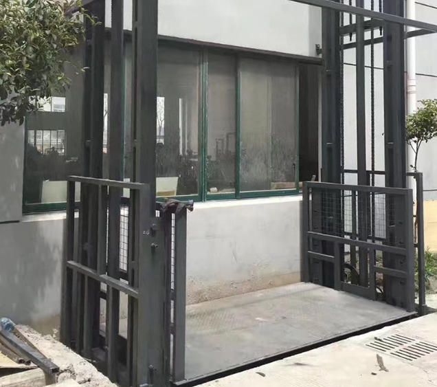 安溪导轨式施工升降机助力民生工程提速增效