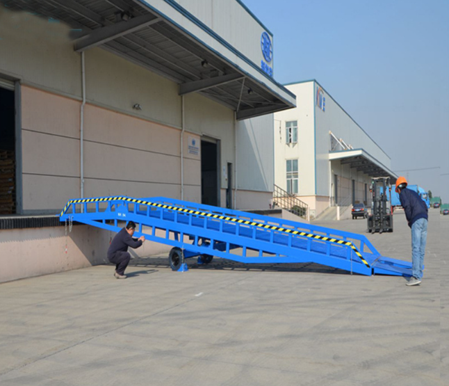 安溪移动式登车桥应用